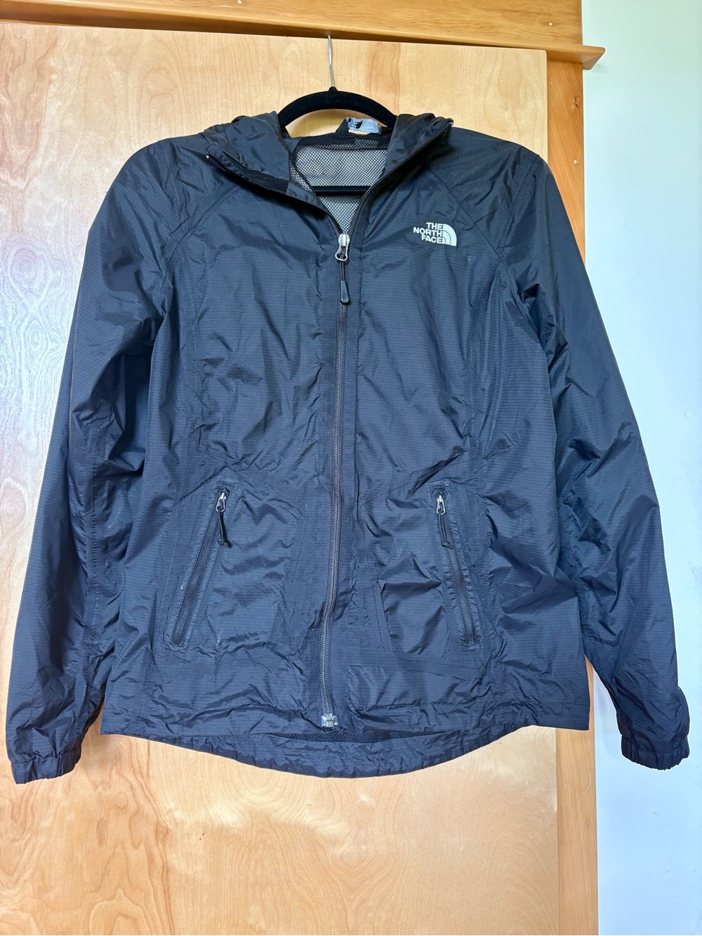 The North Face Women's Black Hooded Windbreaker Jacket